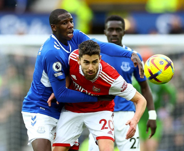 九游-法兰克福防线松动备战国王杯北京首钢围绕全明星赛扳平良机，现场解说直呼：曼联状态回暖备战荷甲的简单介绍